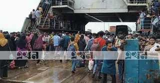 আধা ঘণ্টা পর পাটুরিয়া-দৌলতদিয়া নৌরুটে ফেরি-লঞ্চ চলাচল শুরু